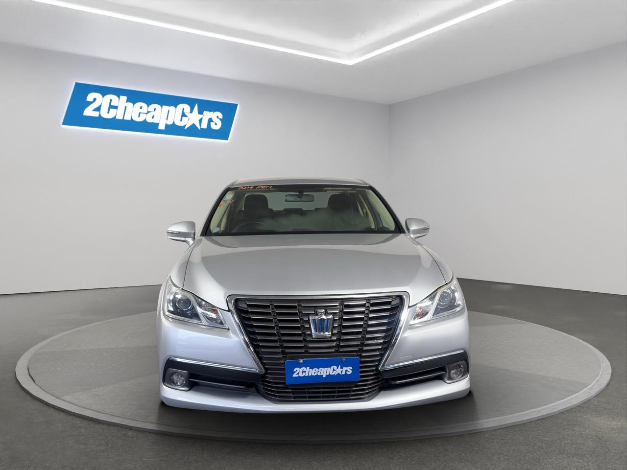 2013 Toyota Crown Royal Sedan CRUISE CONTROL + PUSH SRART + AUTO LIGHTS