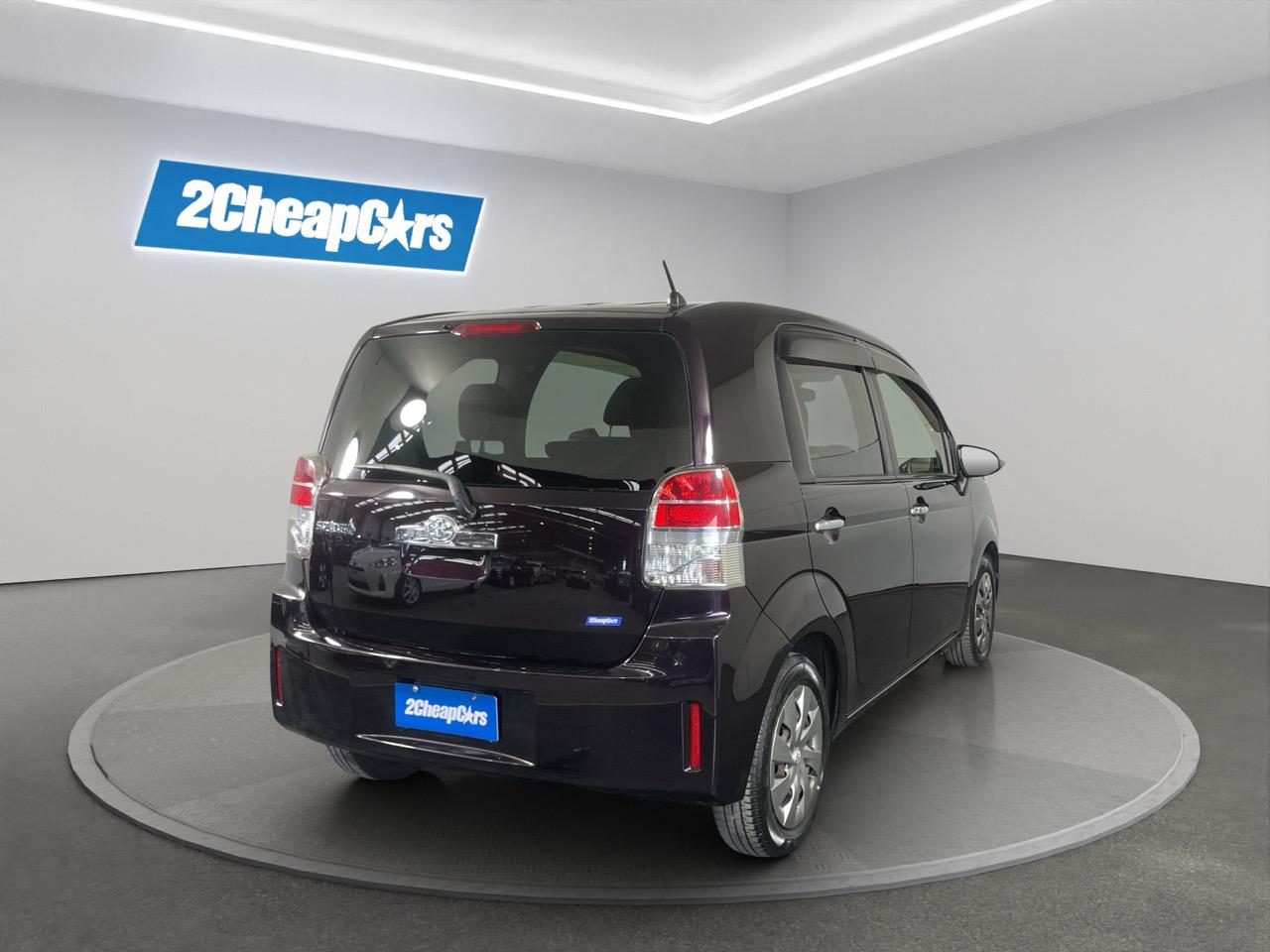 2014 Toyota SPADE 1.5F Hatchback REVERSING CAMERA + PUSH BUTTON START + AUTO LIGHTS