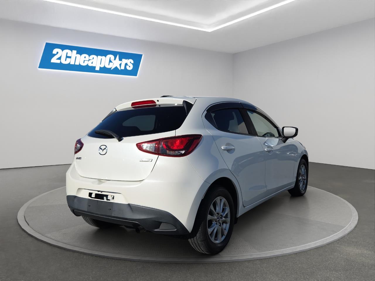 2015 Mazda Demio 2 New Shape Skyactive Hatchback I-STOP + REVERSING CAMERA + SMART KEY