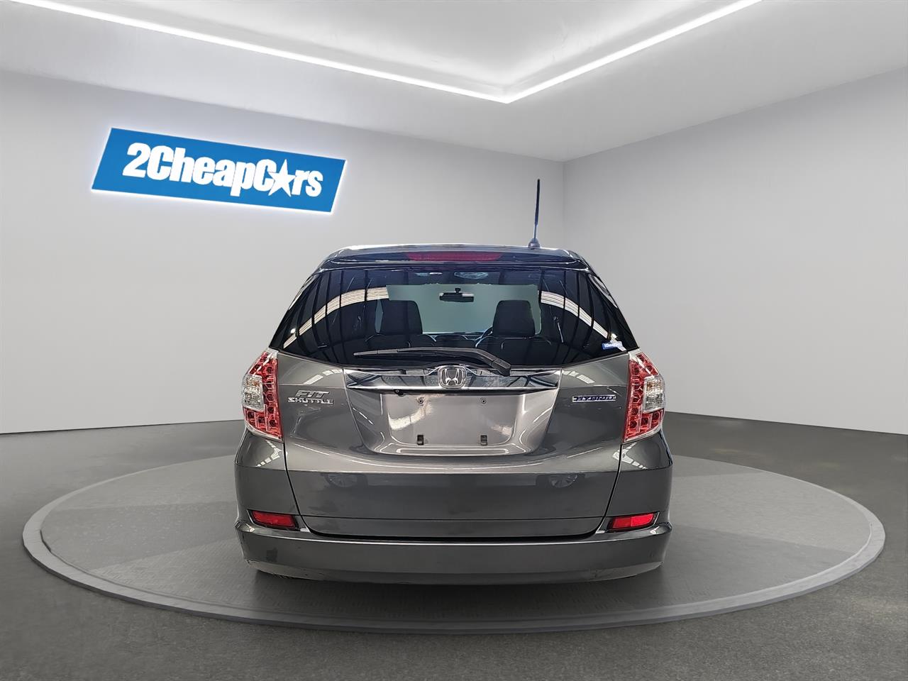 2014 Honda Fit SHUTTLE HYBRID Station Wagon CRUISE CONTROL + GREAT FUEL EFFICIENCY