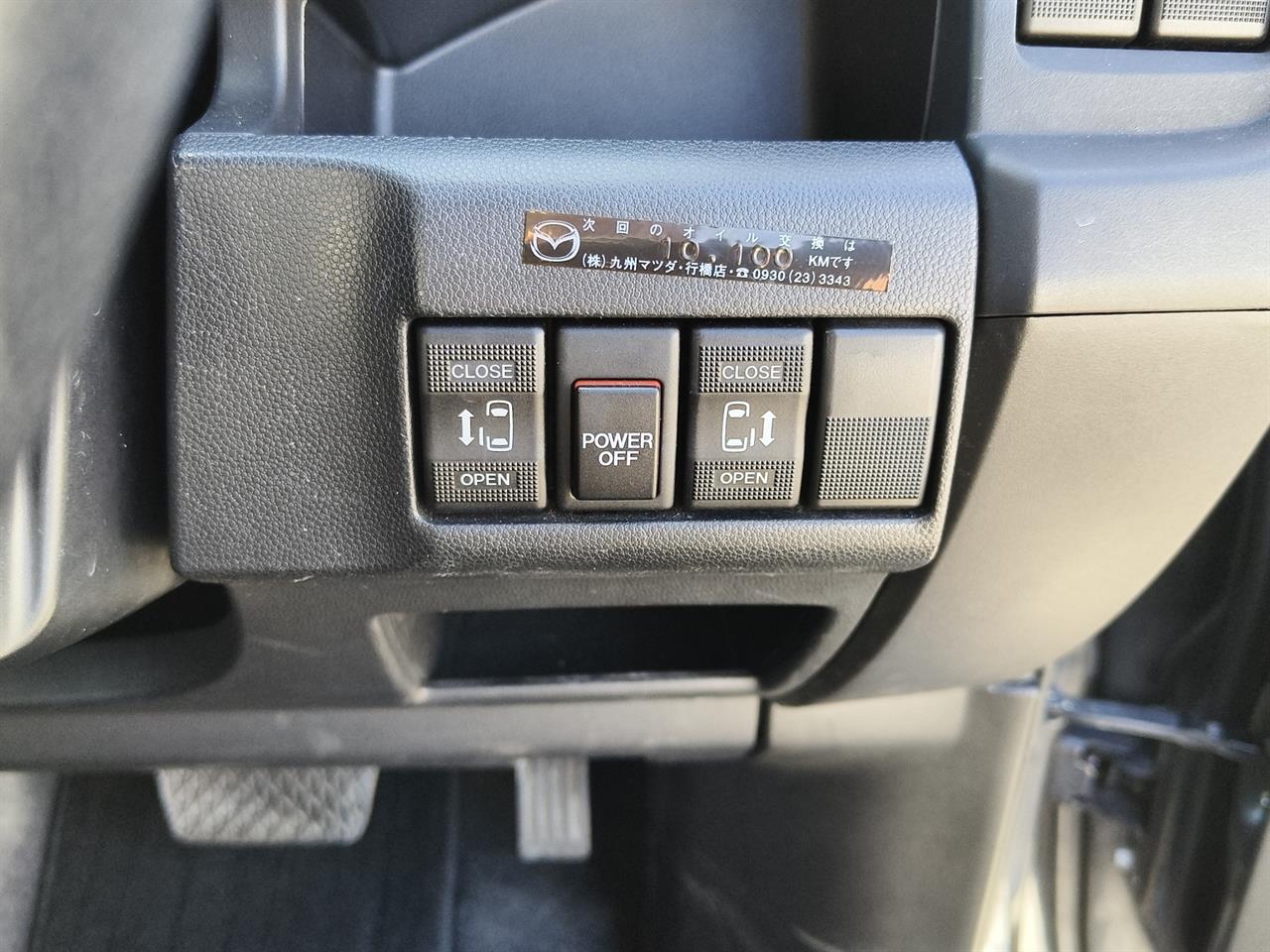 2014 Mazda Premacy 20S SKYACTIVE People Mover POWER SLIDING DOORS + REVERSING CAMERA + SMART KEY