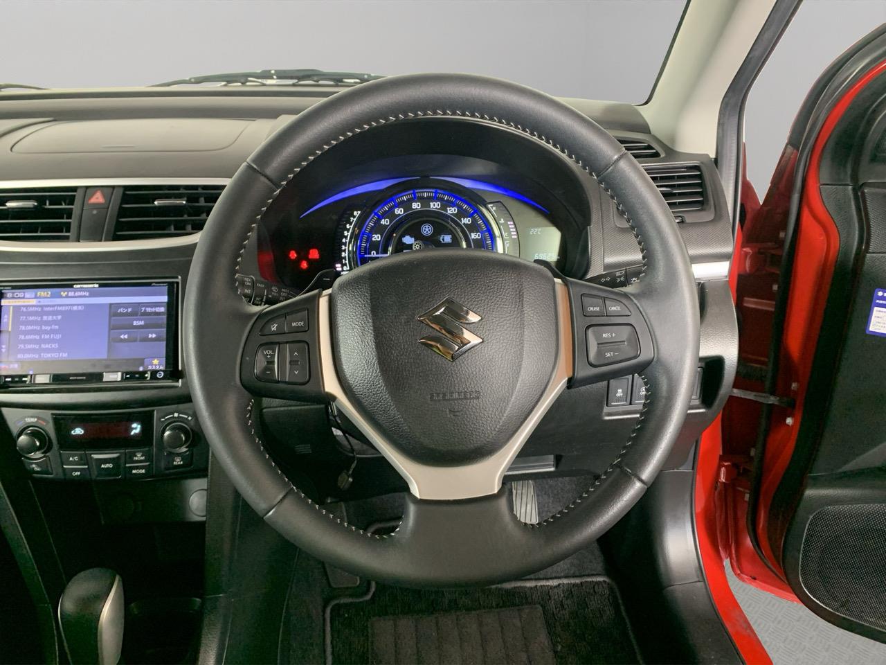 2016 Suzuki Swift STYLE DJE Hatchback CRUISE CONTROL + HEATED SEATS + TIPTRONIC