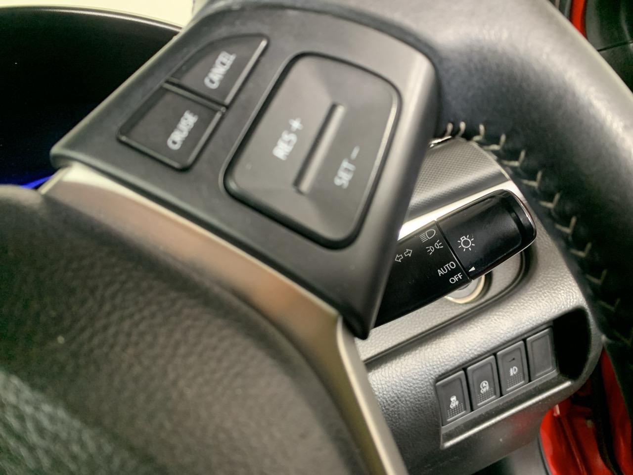 2016 Suzuki Swift STYLE DJE Hatchback CRUISE CONTROL + HEATED SEATS + TIPTRONIC