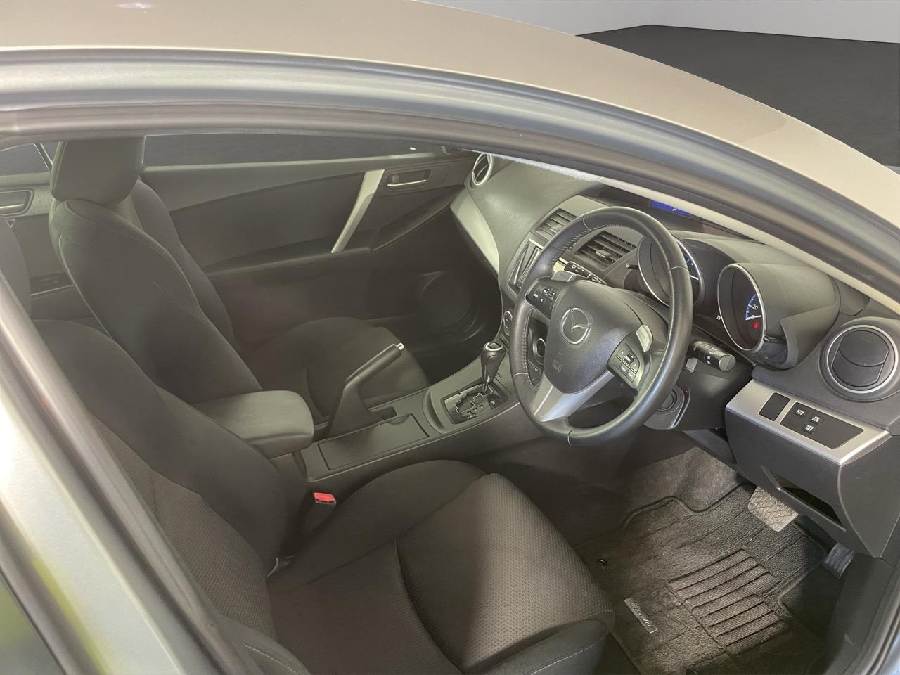 2012 Mazda Axela 3 Sport 2.0S Hatchback AUTO LIGHTS + PUSH START + PADDLE SHIFT