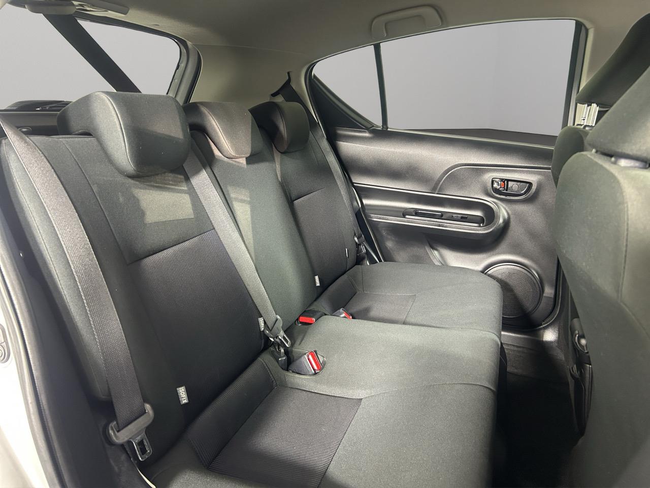 2018 Toyota Aqua NEW SHAPE Hatchback GREAT FUEL EFFICIENCY