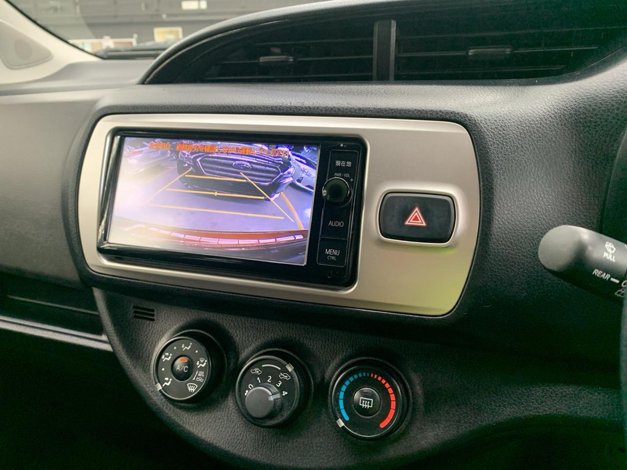 2015 Toyota Vitz Yaris F Hatchback LOW KM + PUSH START + REVESING CAMERA