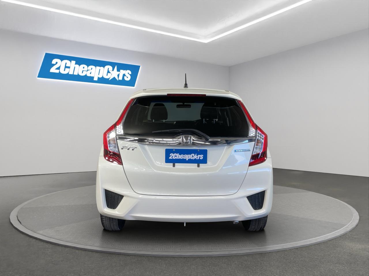 2014 Honda Fit Jazz Hybrid New Shape Hatchback PUSH BUTTON START + GREAT FUEL EFFICIENCY