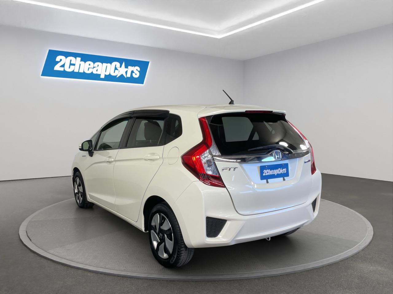2014 Honda Fit Jazz Hybrid New Shape Hatchback PUSH BUTTON START + GREAT FUEL EFFICIENCY