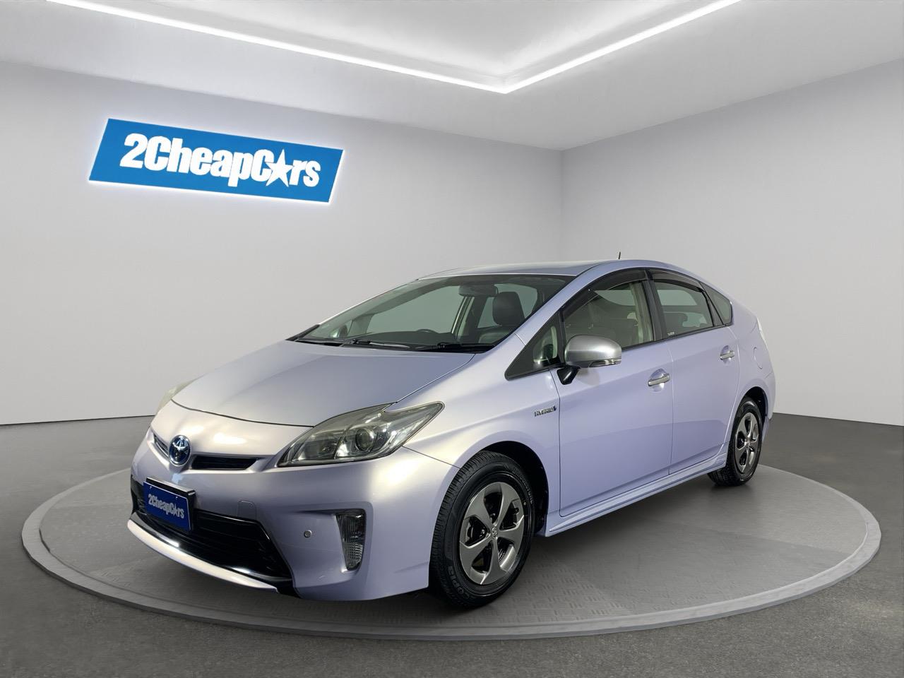 2013 Toyota Prius Hybrid Hatchback