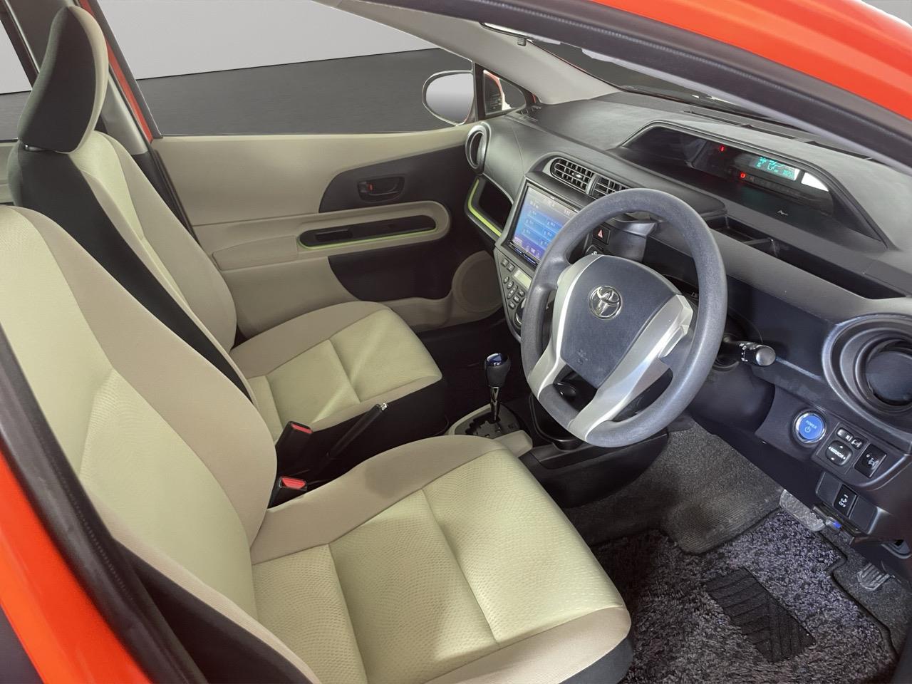 2012 Toyota Aqua G Hatchback REVERSING CAMERA + AUTO LIGHTS + PUSH START