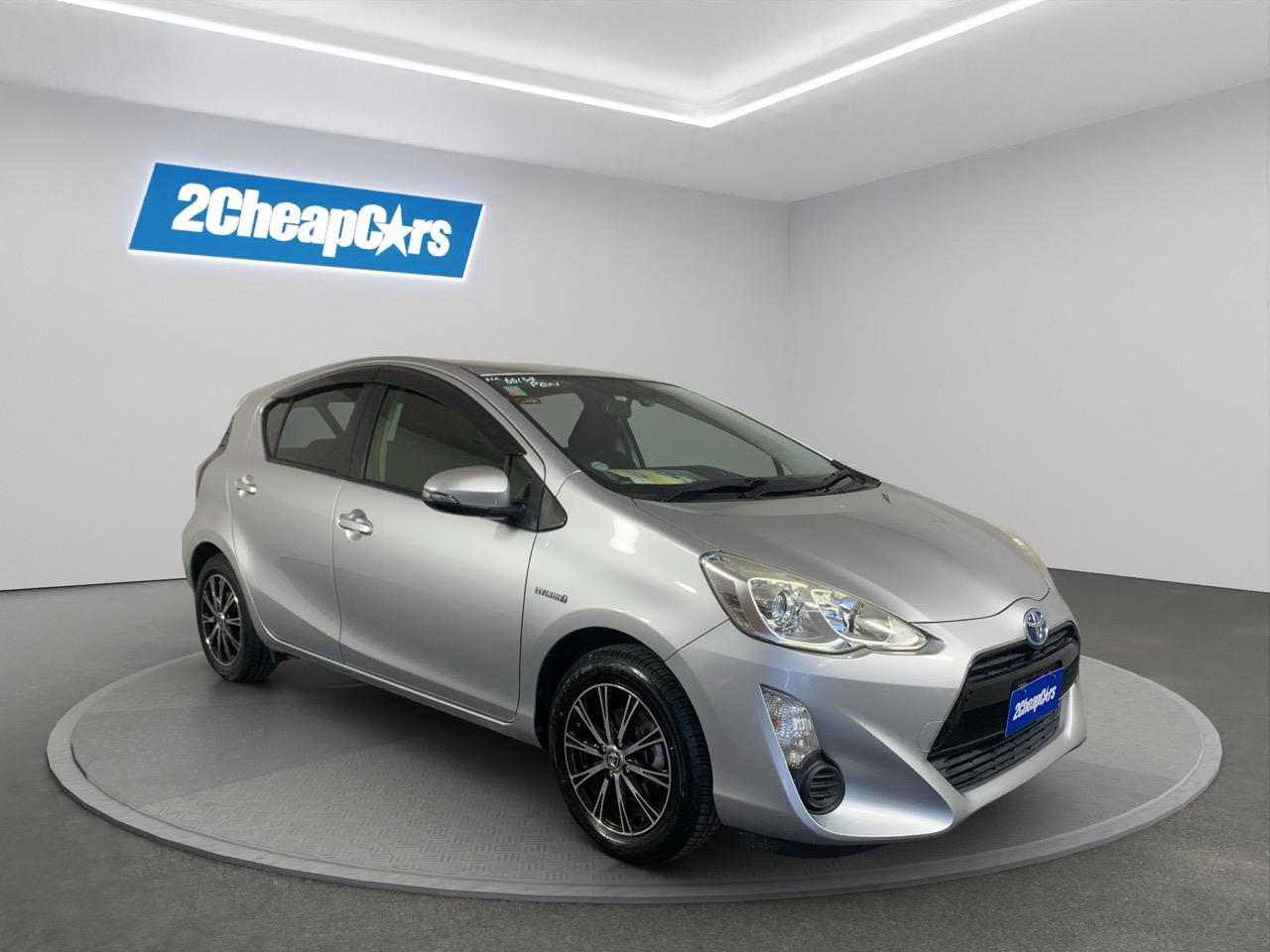 2015 Toyota Aqua Facelift Model S Hatchback PUSH BUTTON START + AUTO LIGHTS + REVERSING CAMERA