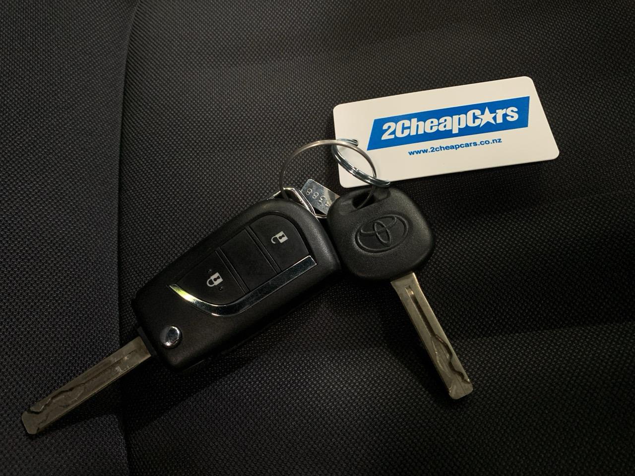 2020 Toyota Yaris Vitz X Late Shape Hatchback CRUISE CONTROL + REVERSING CAMERA + AUTO LIGHTS