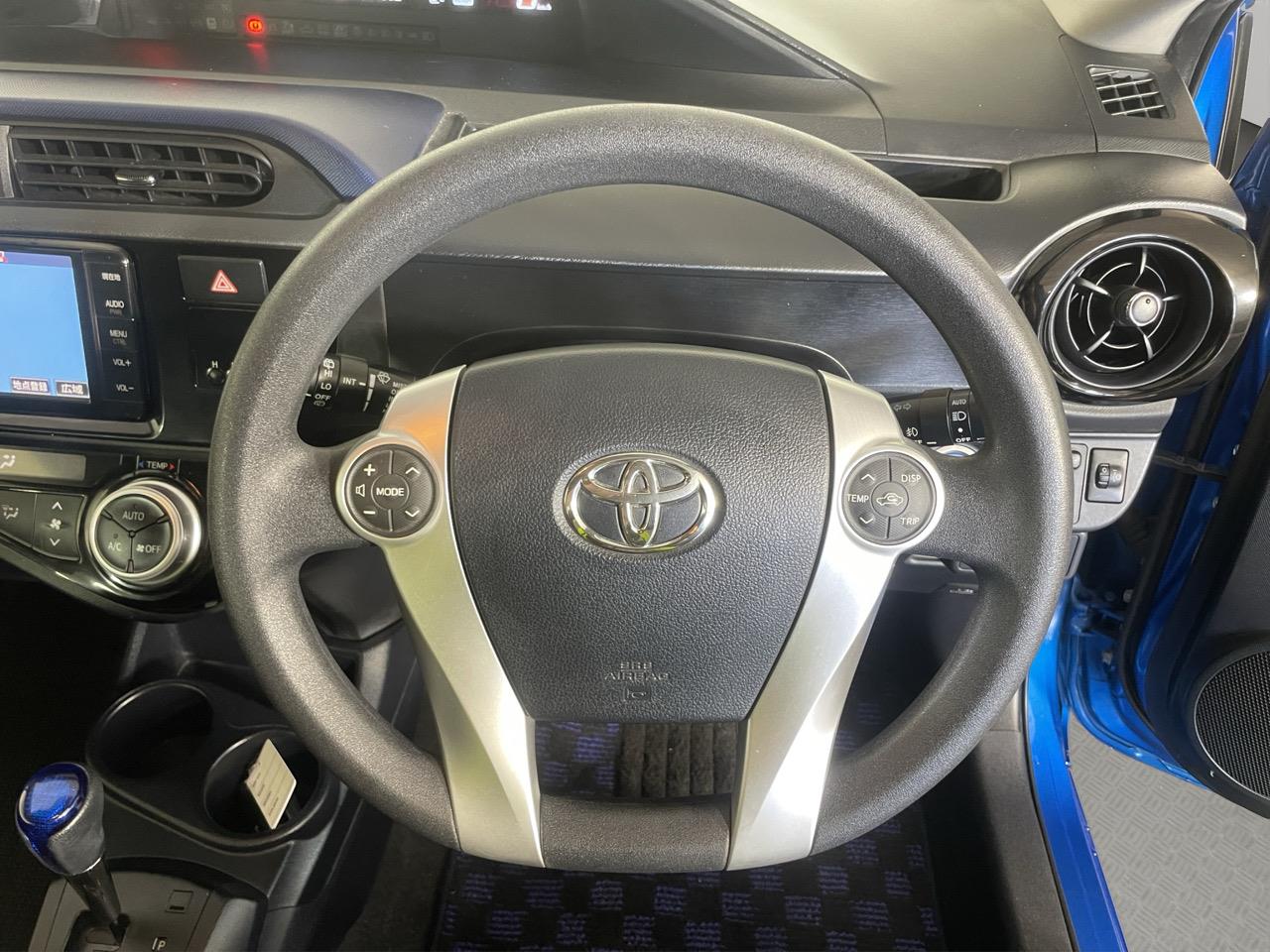 2015 Toyota Aqua Facelift Model G Hatchback REVERSING CAMERA + PUSH BUTTON START + AUTO LIGHTS