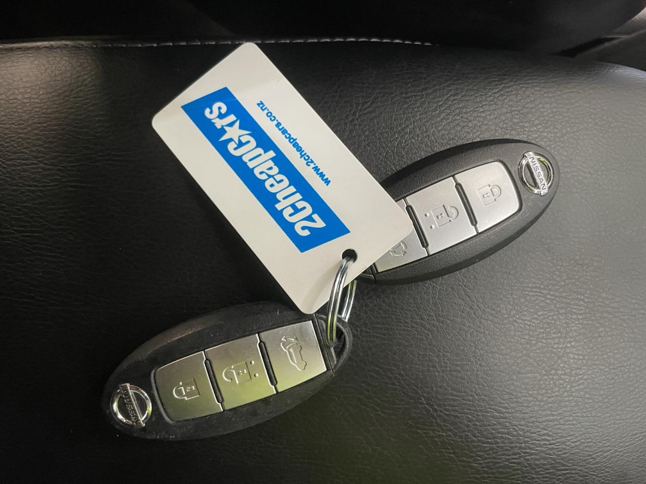 2016 Nissan X-TRAIL 20X EMERGENCY BRAKE 4WD RV/SUV LOW KMS + AWD + 360 DEGREE CAMERA