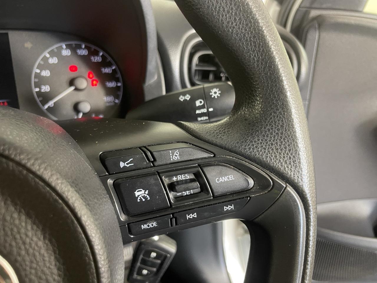 2020 Toyota Yaris Hybrid Late Shape Hatchback CRUISE CONTROL + AUTO LIGHTS + PUSH START