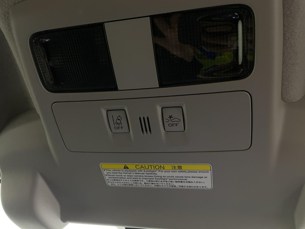 2012 Subaru Impreza SPORT 2.0S AWD Hatchback AWD + REVERSING CAMERA + AUTO LIGHTS