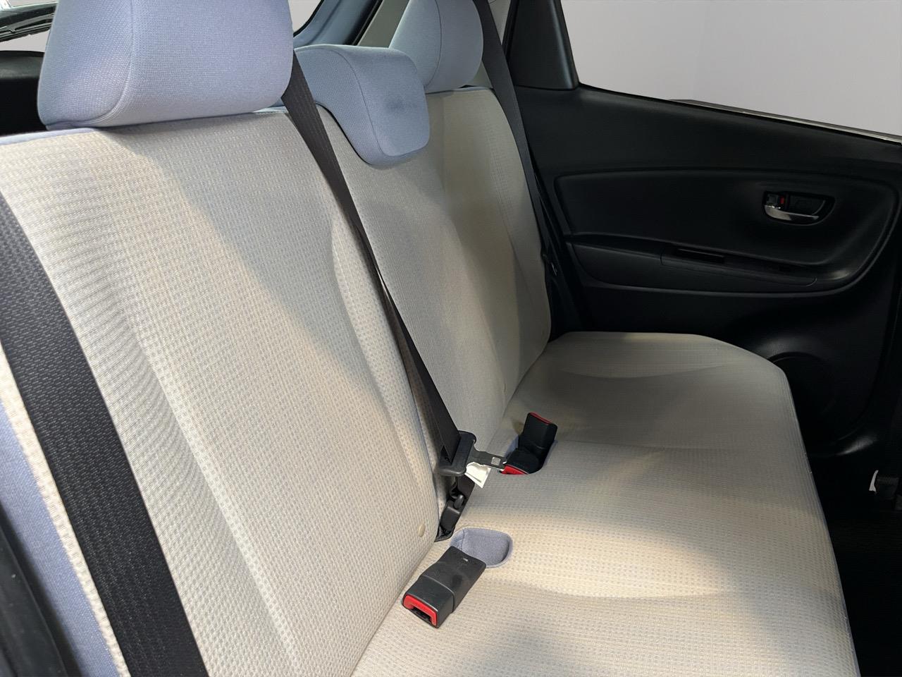 2015 Toyota Vitz Jewela Hatchback PUSH BUTTON START + AUTO LIGHTS