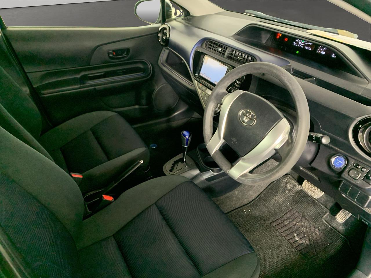 2016 Toyota Aqua Facelift Model S Hatchback LOW KM + PUSH BUTTON START + AUTO LIGHTS