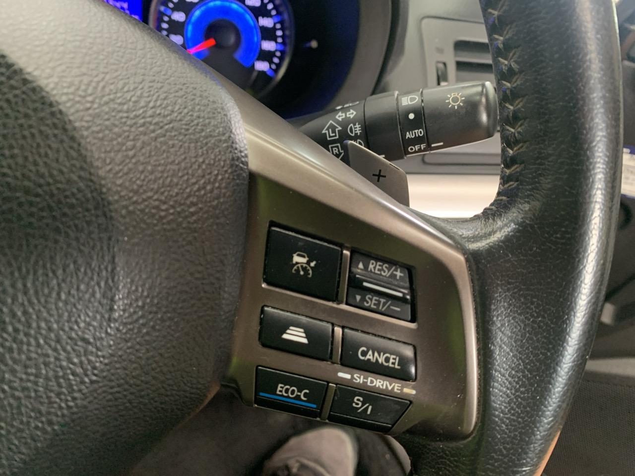 2013 Subaru XV HYBRID AWD RV/SUV AWD + CRUISE CONTROL + POWER ADJUSTMENT SEATS