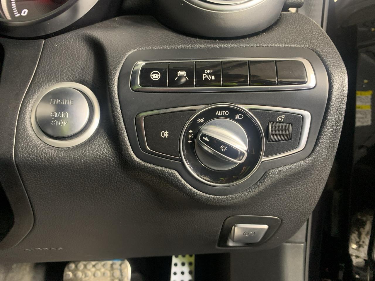 2014 Mercedes-Benz C 200  Station Wagon REVESING CAMERA + HEATED SEATS + AUTO LIGHTS