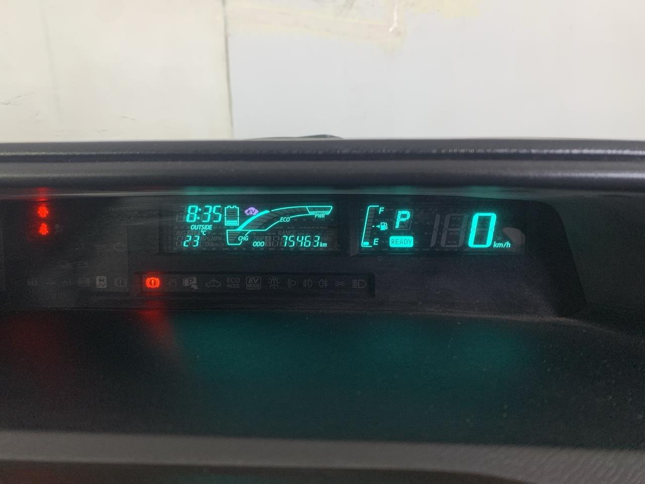 2013 Toyota Aqua G  SEE US FOR FINANCE! BUY NOW PAY IN 6 MONTHS!*