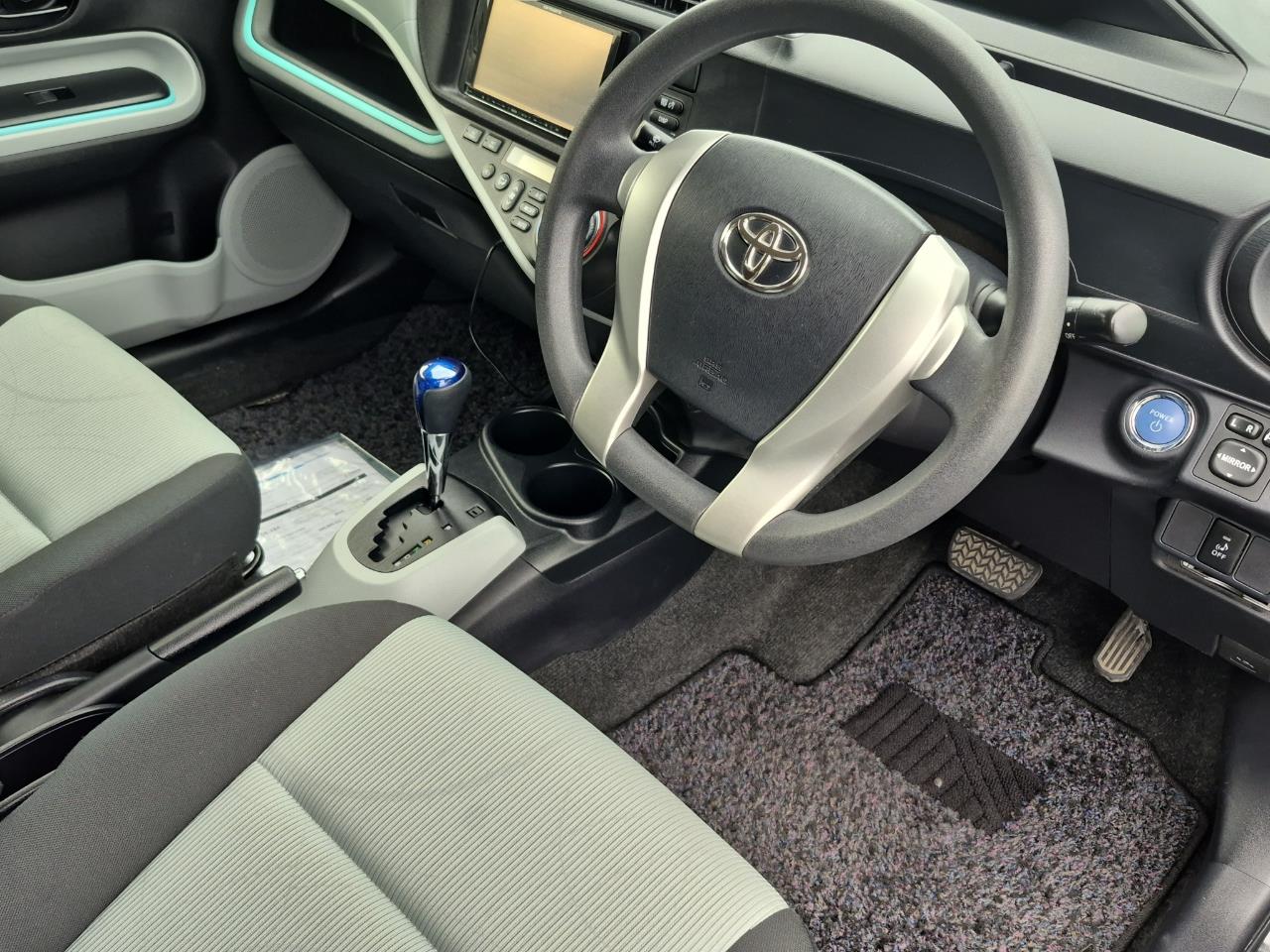 2013 Toyota Aqua  Hatchback SEE US FOR FINANCE! BUY NOW PAY IN 6 MONTHS!*