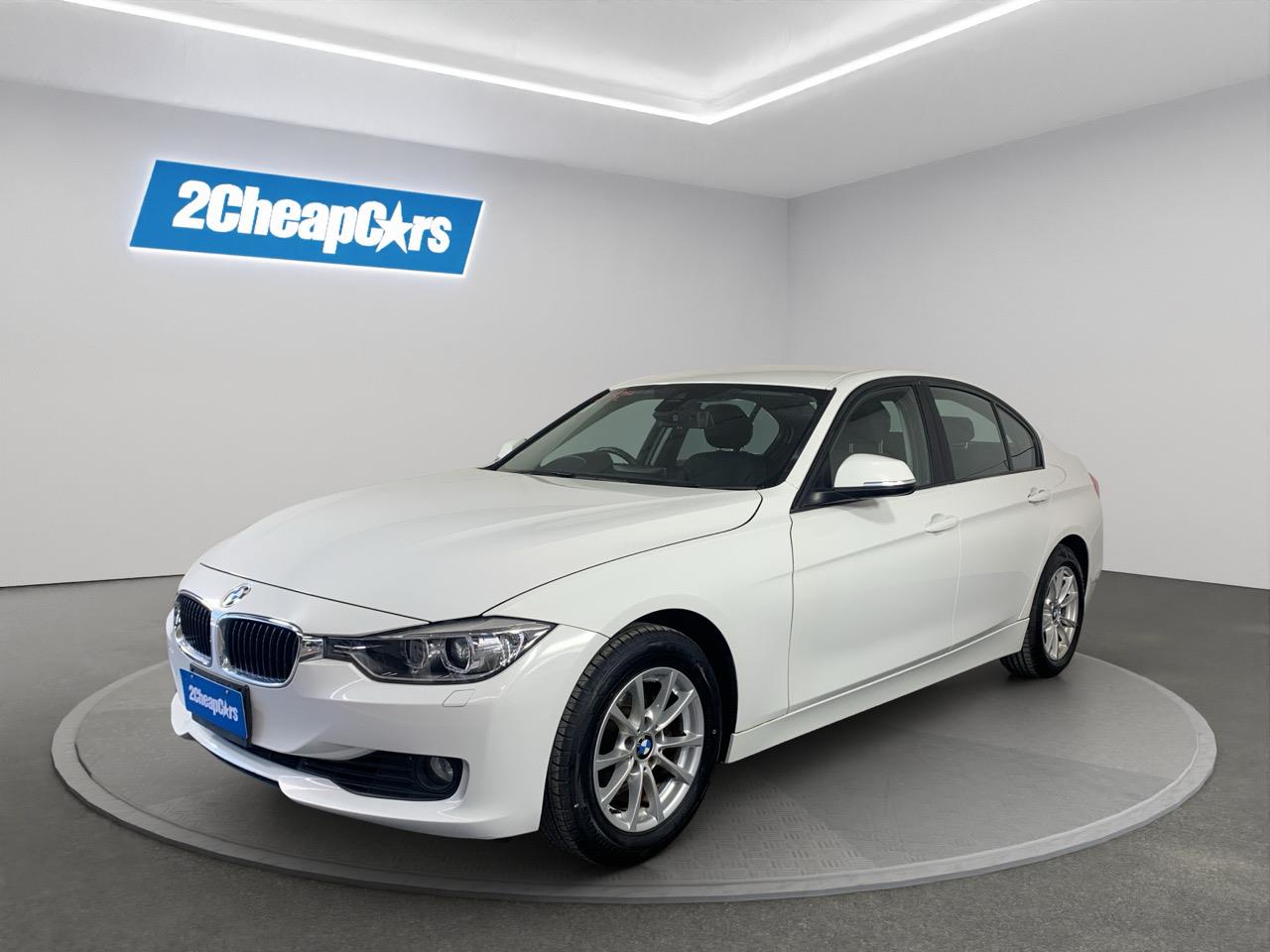 2014 BMW 320i  Sedan