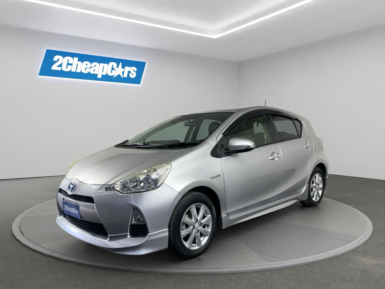 2014 Toyota Aqua Hybrid Hatchback