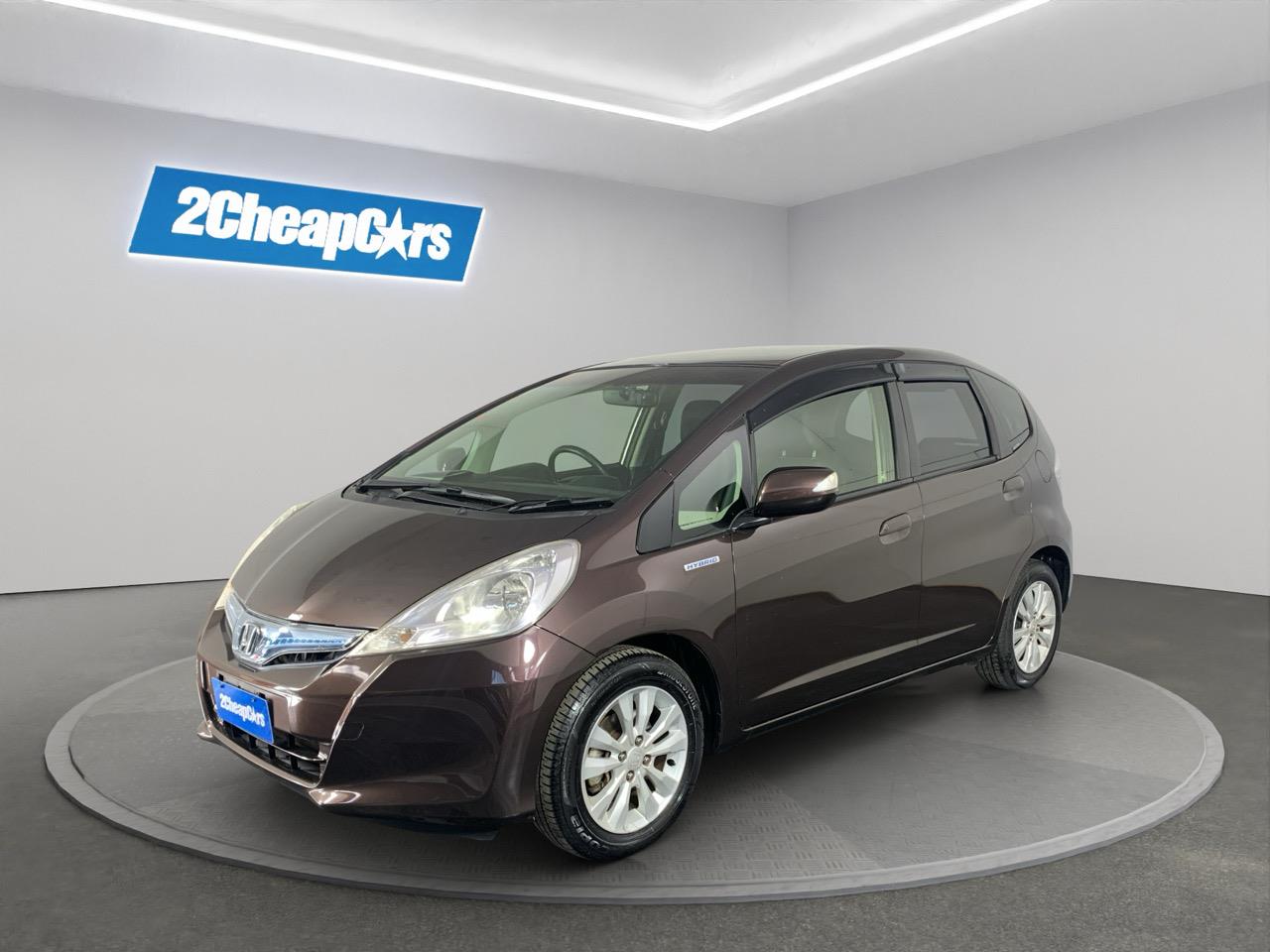2013 Honda Fit Jazz hybrid Hatchback