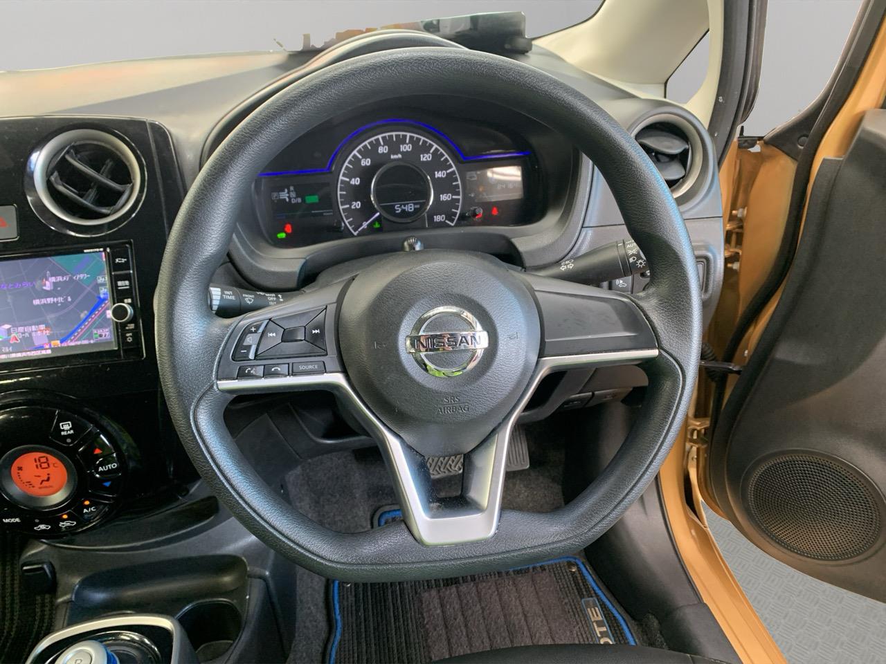 2017 Nissan Note e-power Hatchback PARKSING SENSORS + PUSH BUTTON START + AUTO LIGHTS