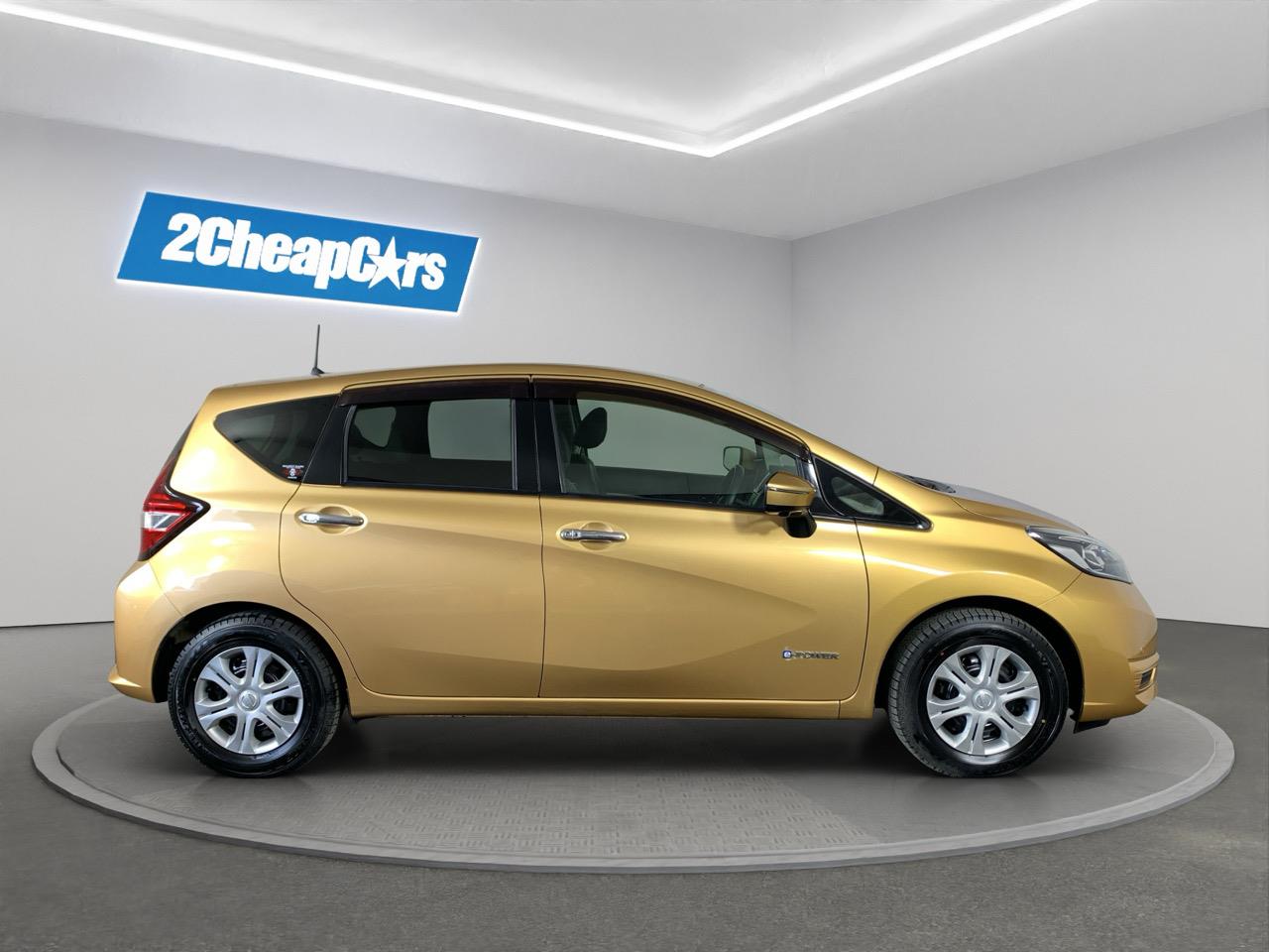 2017 Nissan Note e-power Hatchback PARKSING SENSORS + PUSH BUTTON START + AUTO LIGHTS