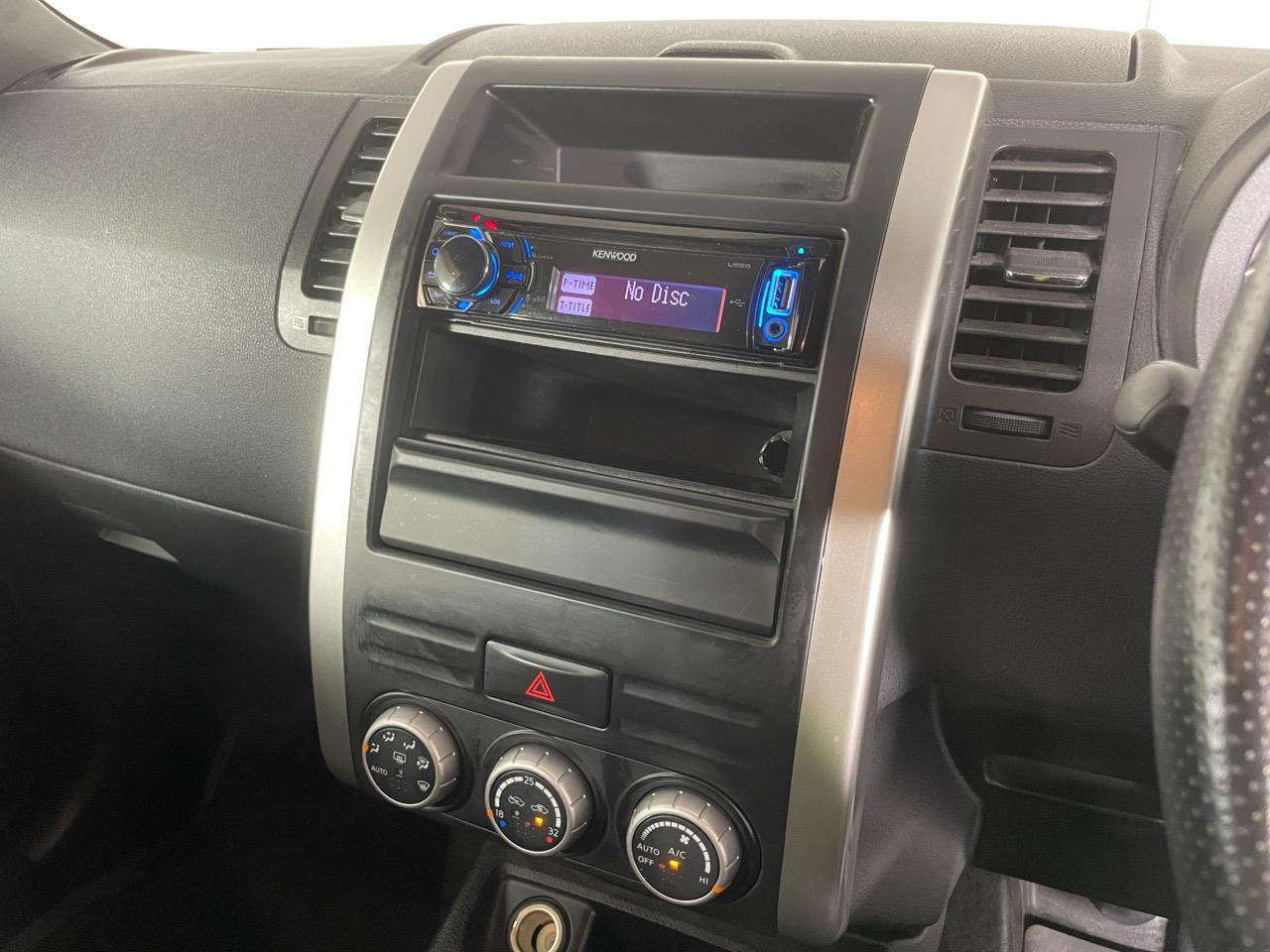 2012 Nissan X-TRAIL 20X 4WD RV/SUV AWD + AUTO LIGHTS + HEATED SEATS