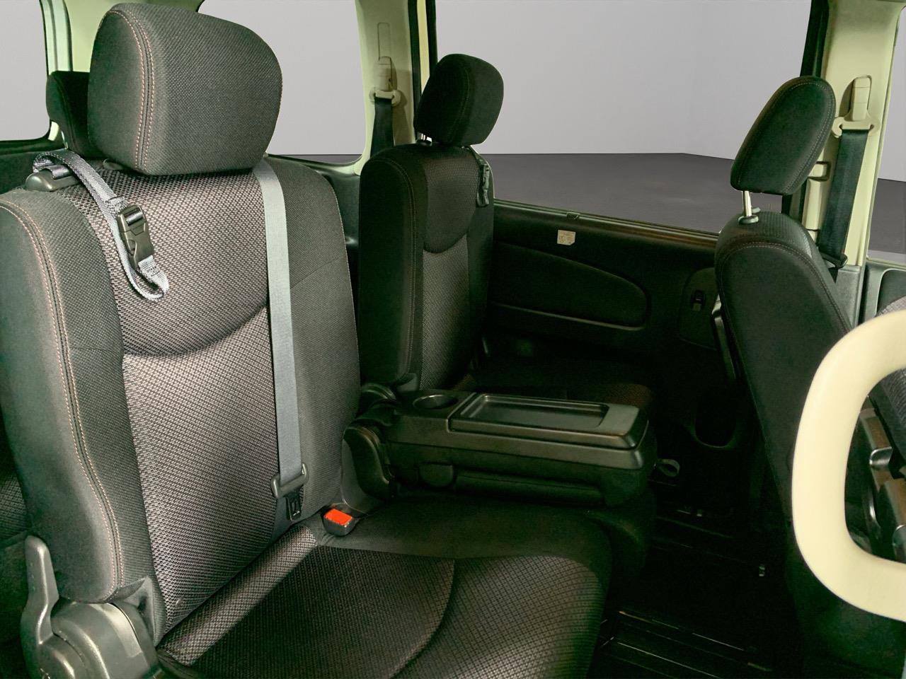 2013 Nissan Serena Hybrid Highway Star People Mover POWER SLIDING DOORS + CRUISE CONTROL