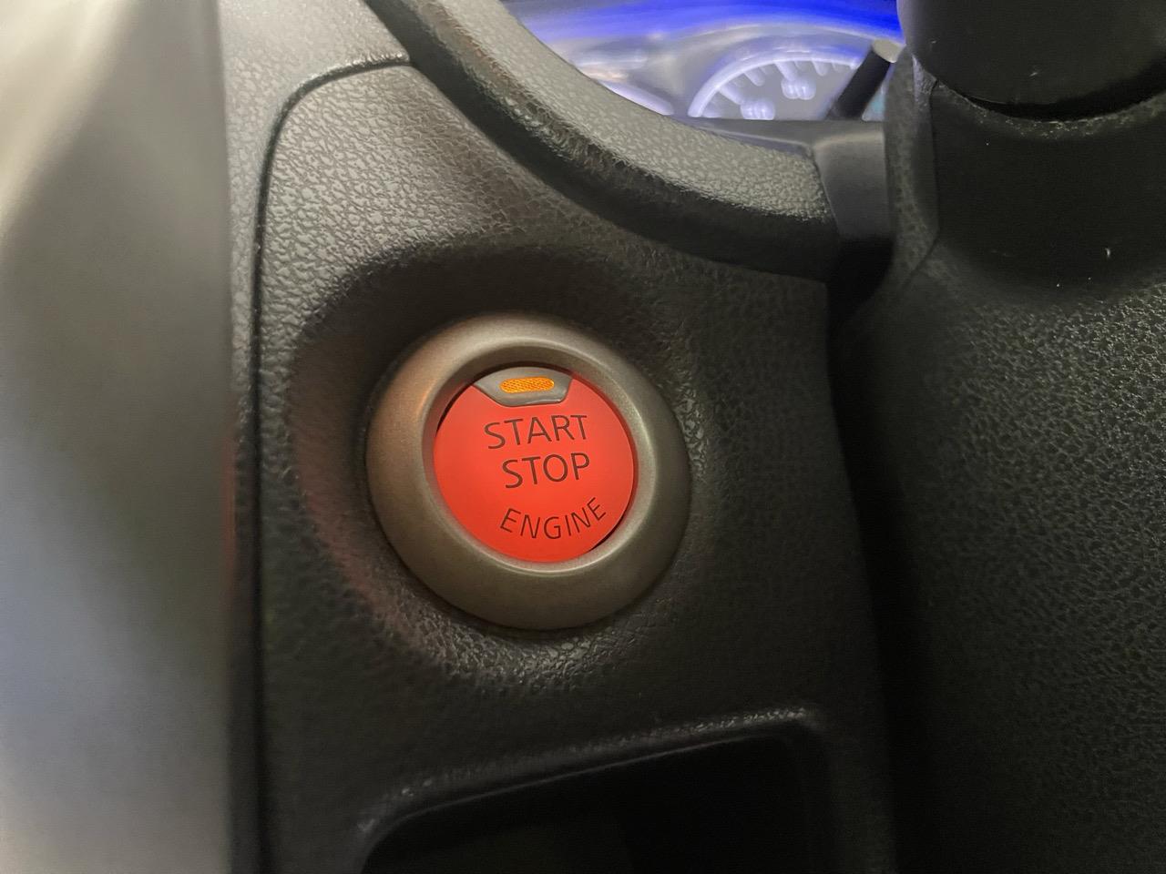 2015 Nissan Note 1.2 X Emergency Brake Package Hatchback LOW KMS + REVERSING CAMERA + AUTO LIGHTS