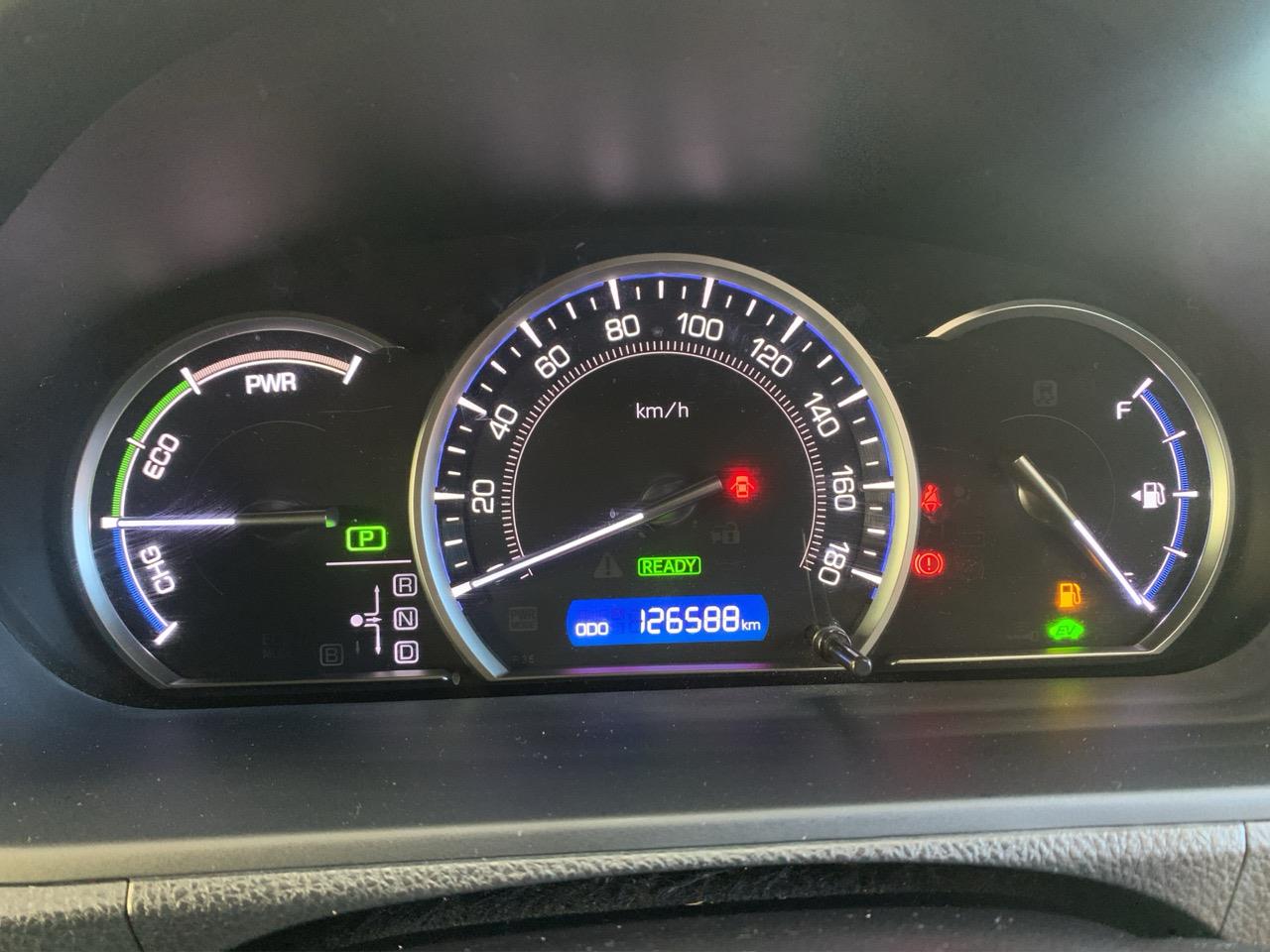 2015 Toyota Esquire Hybrid G People Mover POWER SLIDING DOOR + HEATED SEATS