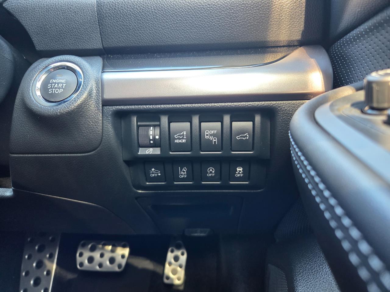 2016 Subaru Outback AWD Eyesight New Shape RV/SUV EYESIGHT SYSTEM + REVERSING CAMERA + PADDLE SHIFT