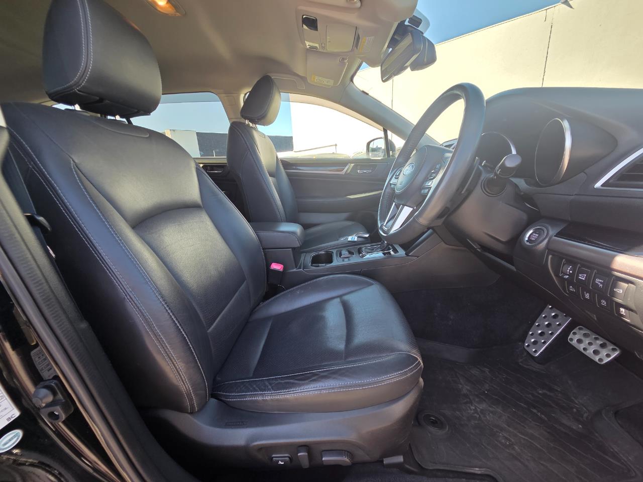 2016 Subaru Outback AWD Eyesight New Shape RV/SUV EYESIGHT SYSTEM + REVERSING CAMERA + PADDLE SHIFT