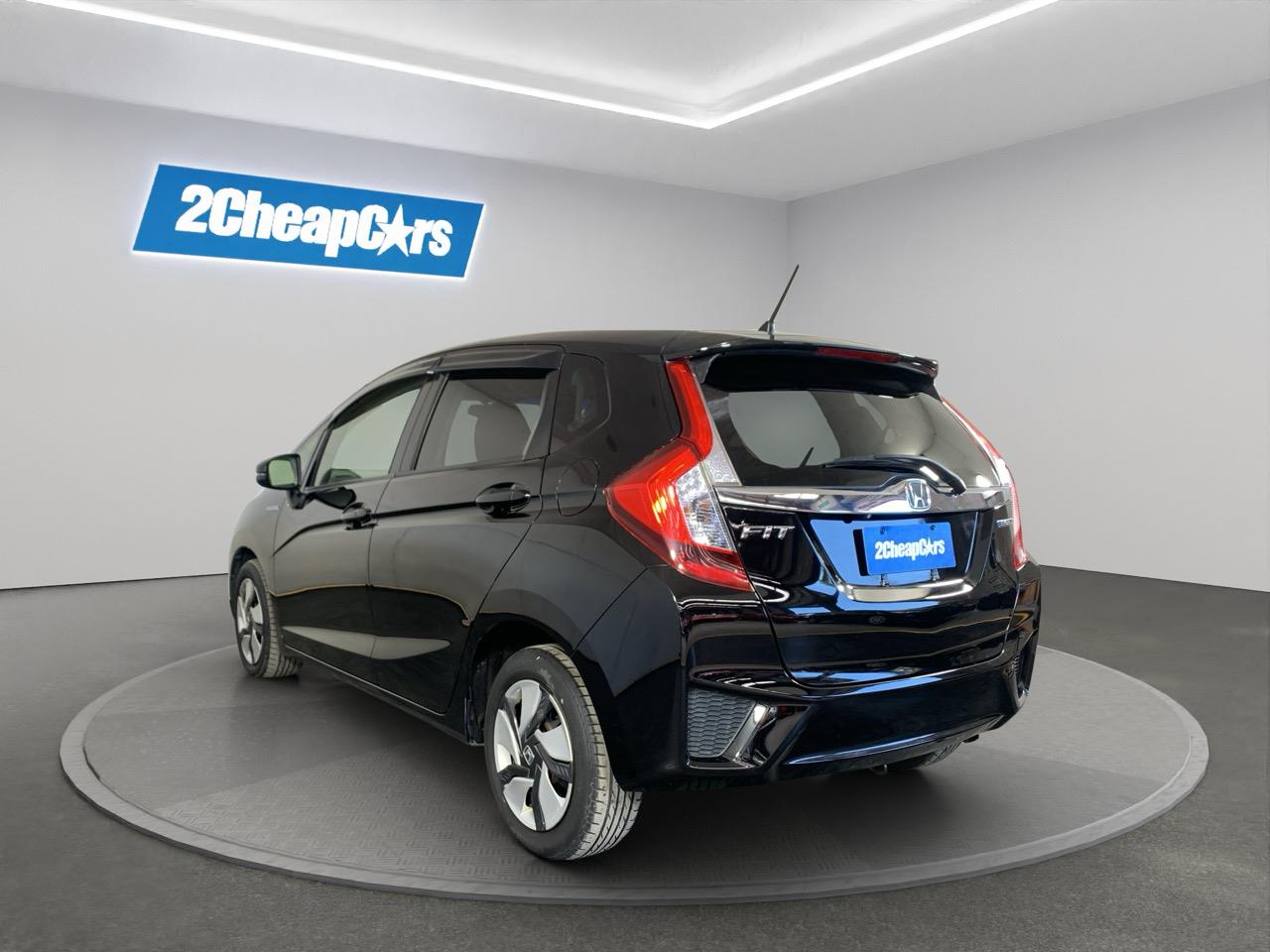 2014 Honda Fit Jazz Hybrid New Shape Hatchback LOW KM + REVERSING CAMERA + PUSH BUTTON START