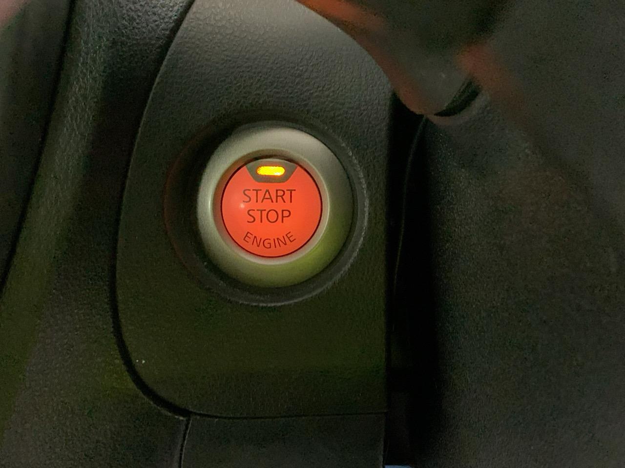 2014 Nissan Juke 15 RS Type V RV/SUV LOW KM + PUSH SRART + REVESING CAMERA