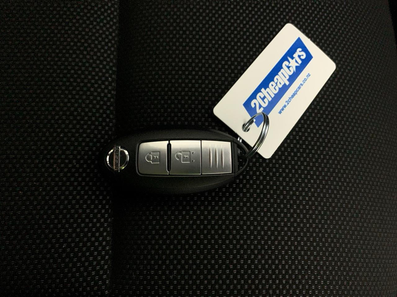 2014 Nissan Juke 15 RS Type V RV/SUV LOW KM + PUSH SRART + REVESING CAMERA