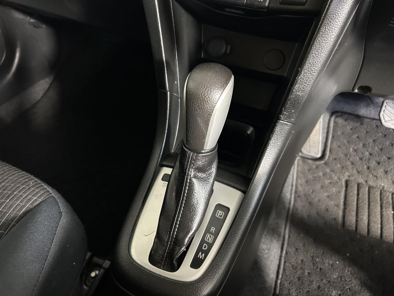 2013 Suzuki Swift XS-DJE Hatchback REVERSING CAMERA + PADDLE SHIFT + CRUISE CONTROL