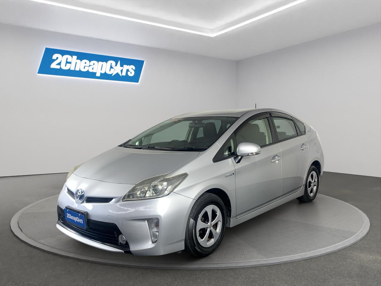 2013 Toyota Prius G Hatchback