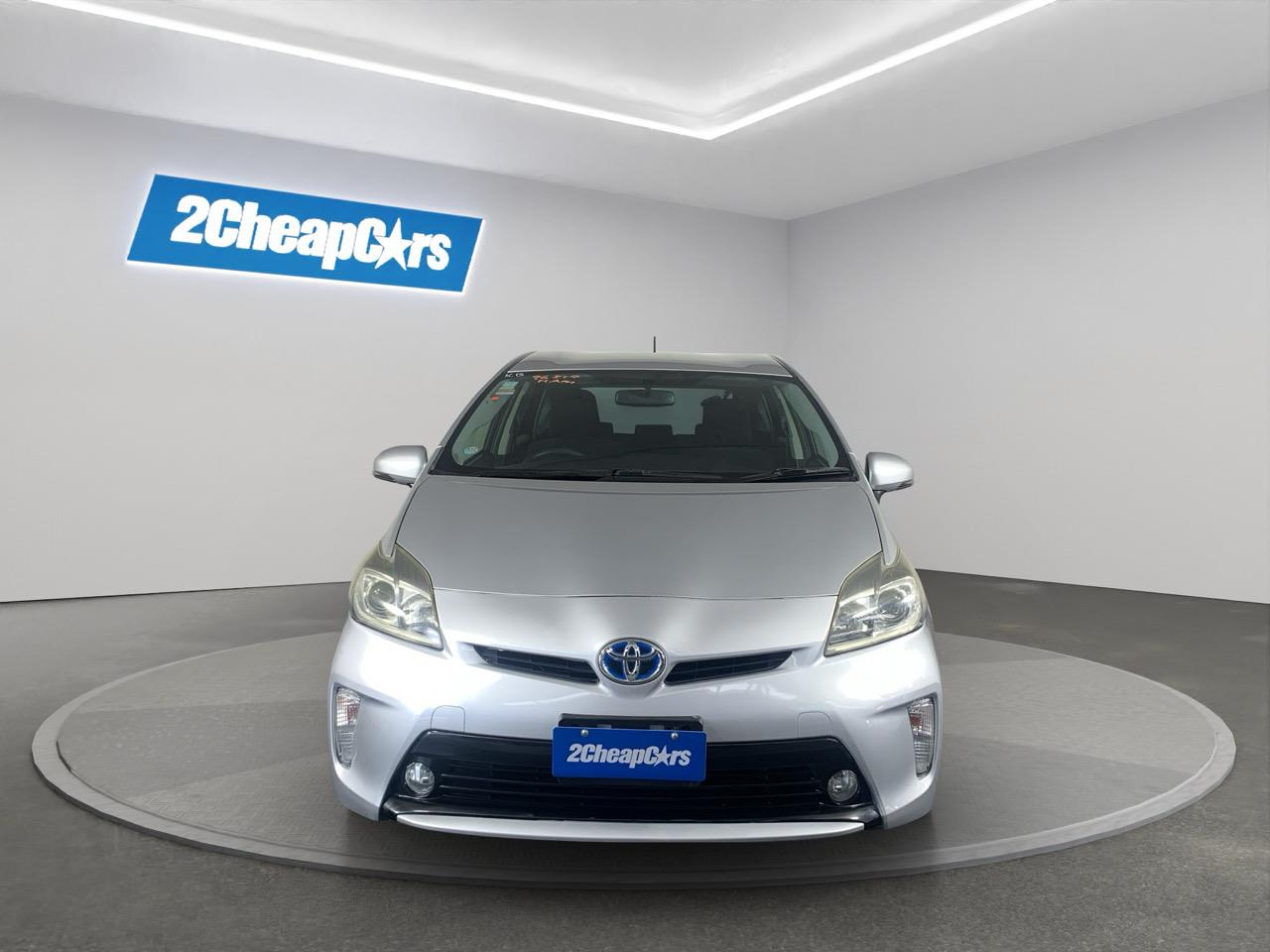 2013 Toyota Prius G Hatchback GREAT SPACE + PUSH SRART + REVESING CAMERA