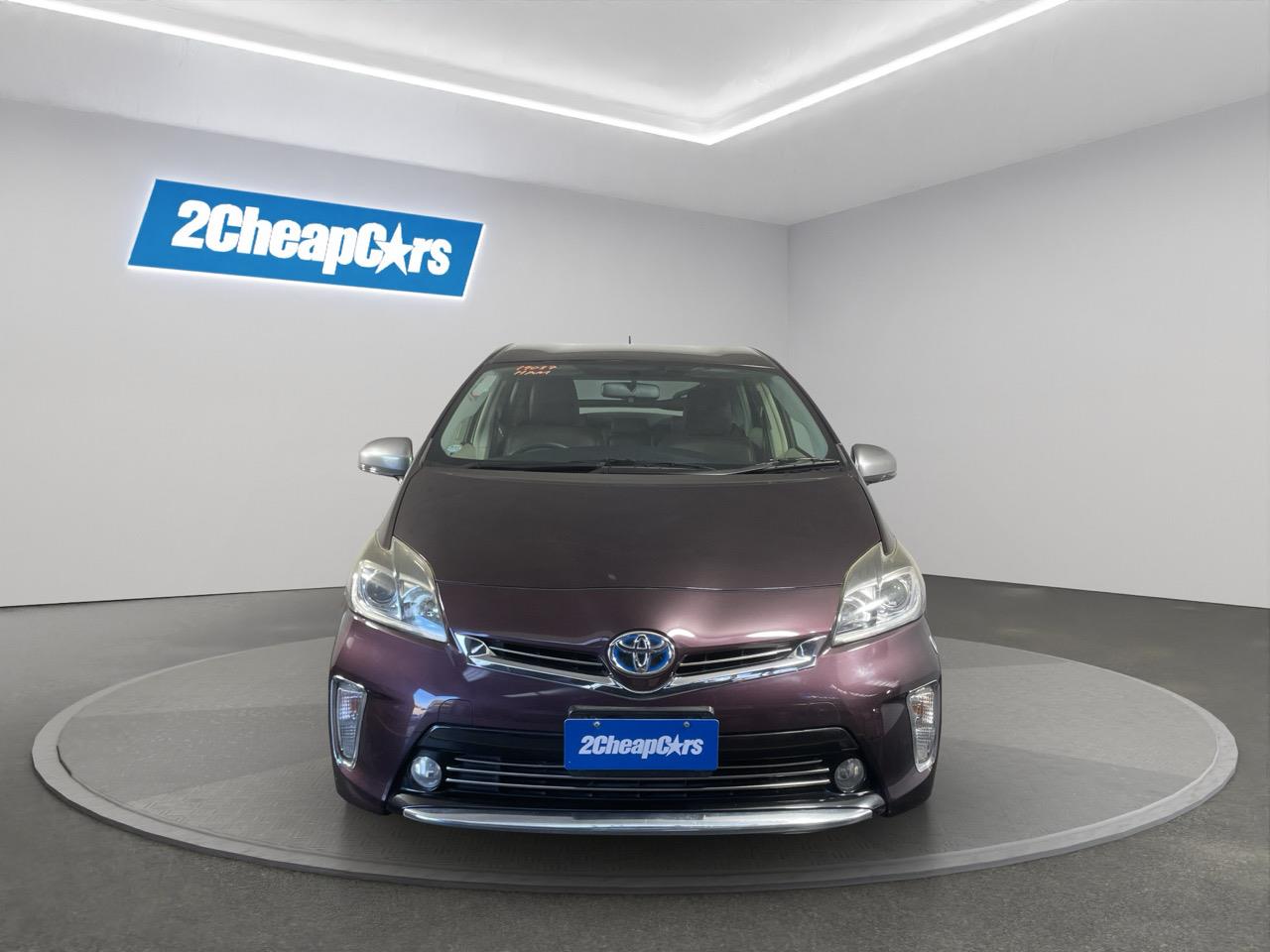 2012 Toyota Prius S Hatchback REVERSING CAMERA + AUTO LIGHTS + PUSH BUTTON START