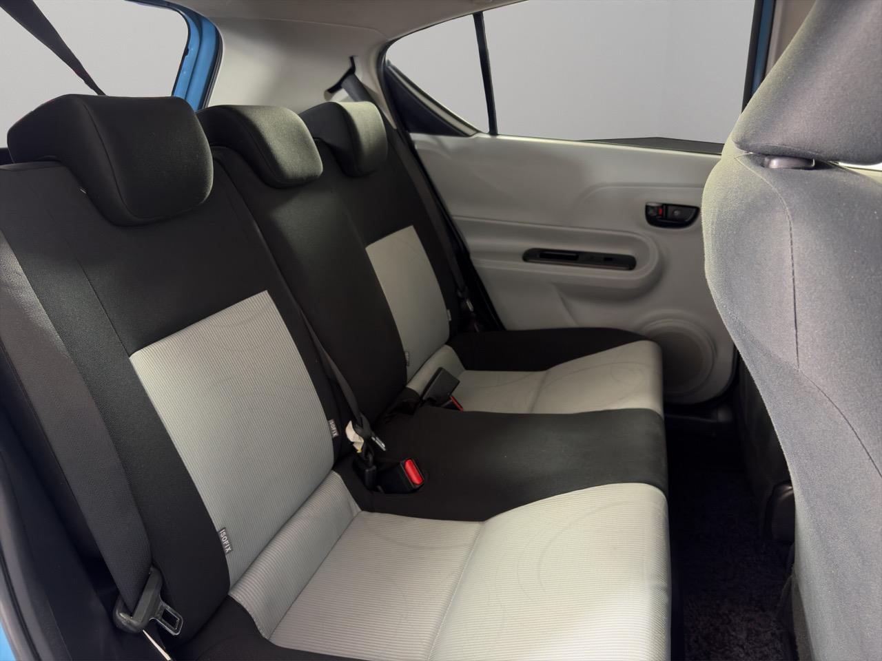 2012 Toyota Aqua S Hatchback PUSH START + REVERSING CAMERA + AUTO LIGHTS