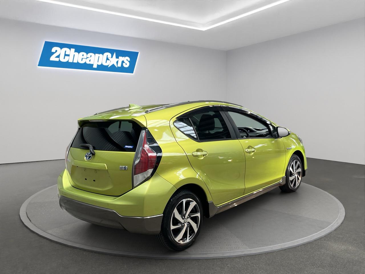 2015 Toyota Aqua X-URBAN Hatchback PUSH BUTTON START + AUTO LIGHTS 