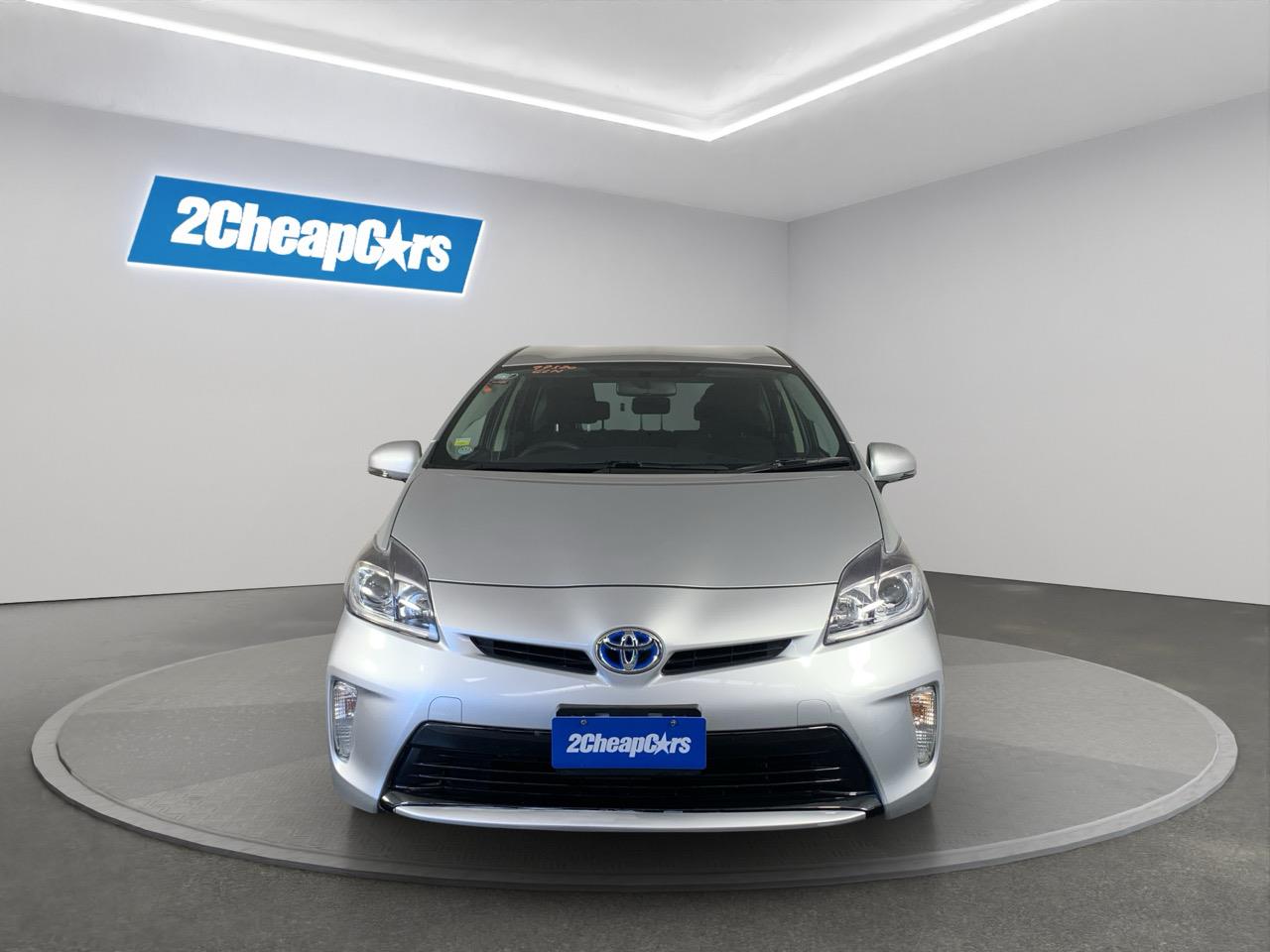 2012 Toyota Prius Hybrid Hatchback PUSH SRART + AUTO LIGHTS + LOW KM