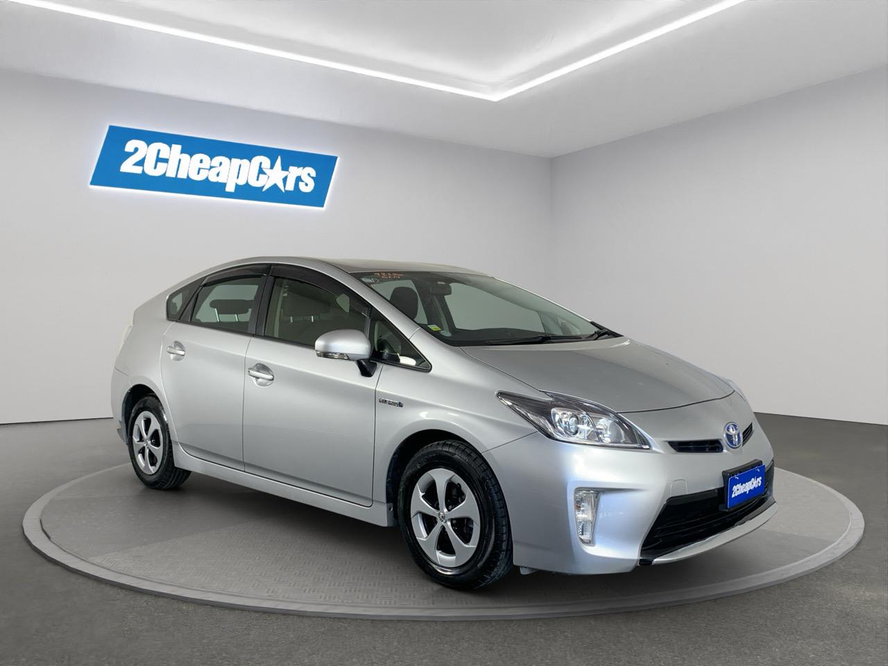 2012 Toyota Prius Hybrid Hatchback PUSH SRART + AUTO LIGHTS + LOW KM