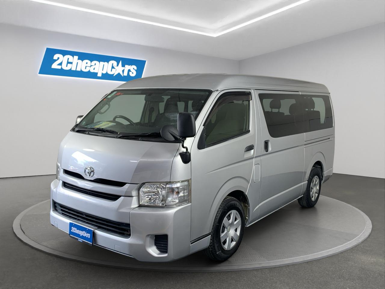 2015 Toyota Hiace 10 SEATER Van