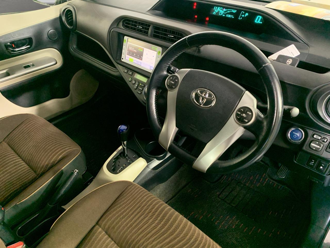 2012 Toyota Aqua S Hatchback PUSH BUTTON START + AUTO LIGHTS + REVERSING CAMERA
